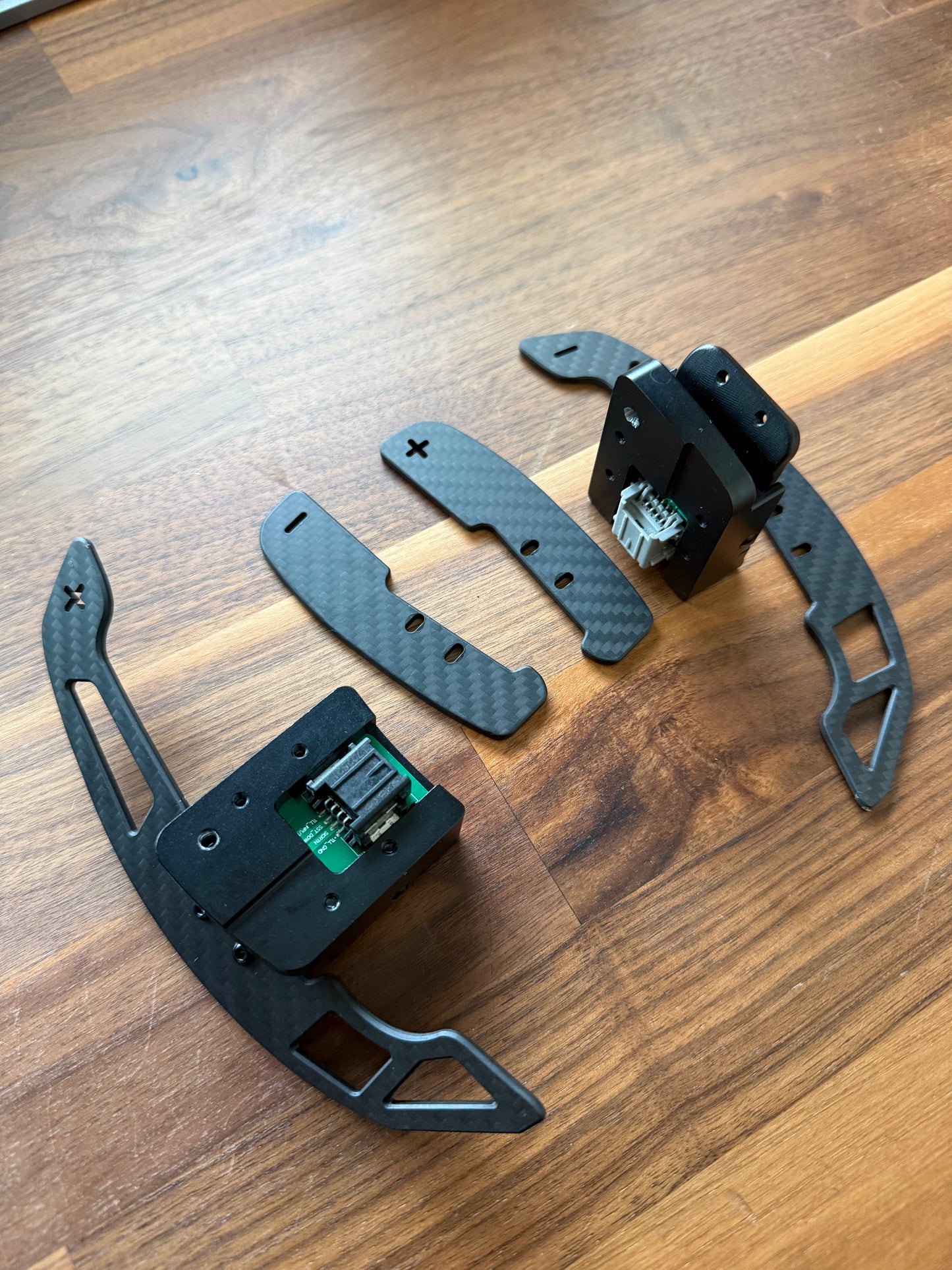 Carbon Fiber Magnetic Paddle Shifters – Porsche 911 / Cayman / Taycan / Boxster